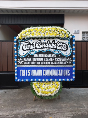 Papan Bunga Duka di Seuat